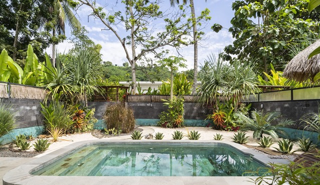 Relax in Nature Villa Namu No.4 in Nusa Tenggara Bar.