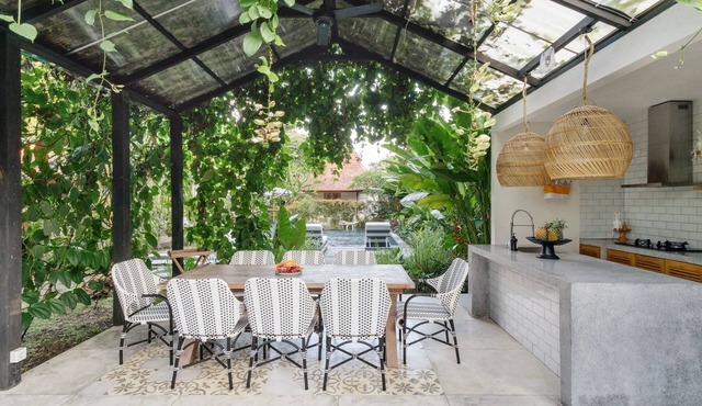Relax & rejuvinate at Muda Living, only minutes from Ubud Market! in Ubud