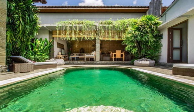 Rent a Luxury Villa in Bali Close to the Beach, Bali Villa 2038 in Kuta
