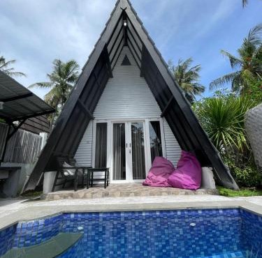 Resort - Private Pool Bungalow - Gili Trawangan Long Term in Gili Trawangan
