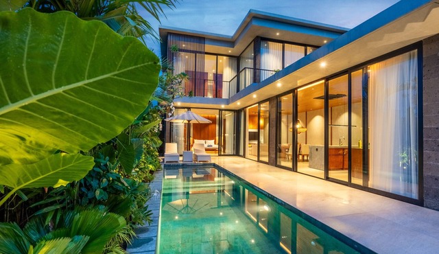 Rice Fields | Pool Villa | Near Berawa in Kerobokan