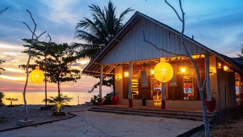 Roka Resort by ARKasia Foundation in Berakit