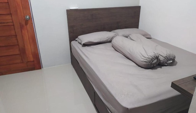 Rooms at Josapa Guest House in Batam Center