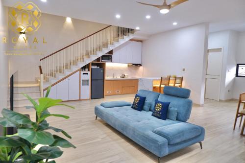 Royal House 4BR close to Grand Batam Mall in Nagoya