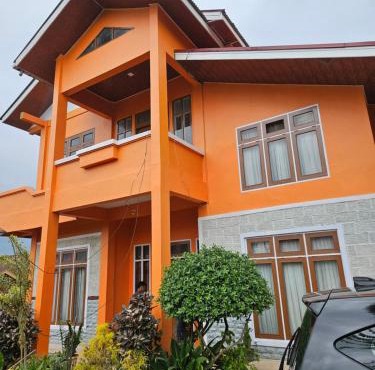 Rumah Mawar Syariah in Bukittinggi