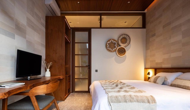 Sachi-Modern 2BR mins walk to beach ¢ral Sanur in Bali