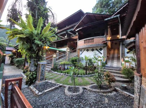 Sam's Bungalows And Treks in Bukit Lawang
