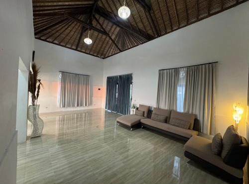 Sasak House Private Beachfront Home in Sekotong