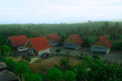 Seaside Sayang Heulang by Sinergi in Cilauteureun