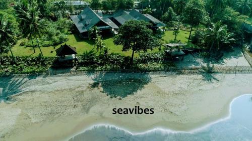 Seavibes Villa in Cisolok