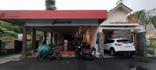 Selaras Villa in Gunungcupu