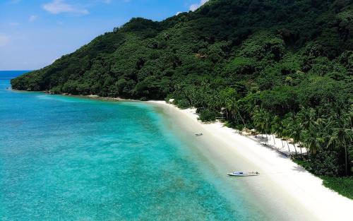 Selayar Pearl Beach Cottage in Barangbarang