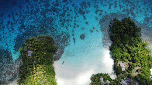 Sera Beach Dive Resort in Kododa