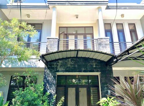 Serafinna Guest House in Surabaya