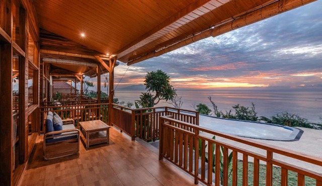 Seraya Cove Estate by Manara in Seraya