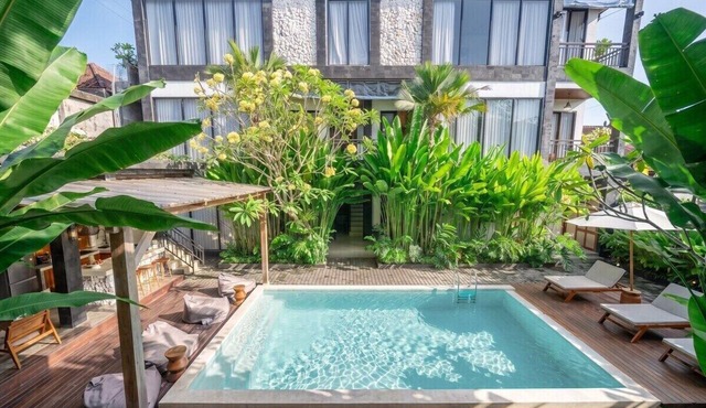Serene 1BR Stay in Ubud w Pool & Private Kitchen in Ubud