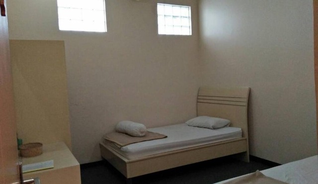 Sewa Rumah Harian Strategis di Tengah Kota Bandung Bisa Untuk 30 Orang in Bandung
