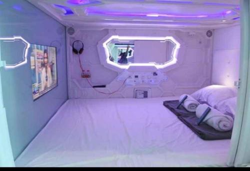 Shakti Capsule Jakarta in Mantaak