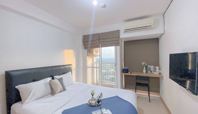 Simply Look And Comfy Studio Tifolia Apartment in Jakarta
