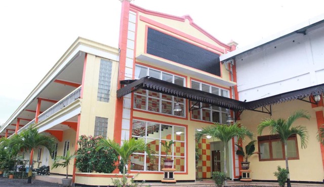 Sinar Bintang Hotel in Padangan