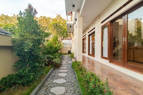 Singaraja Sea View Villa in Singaraja