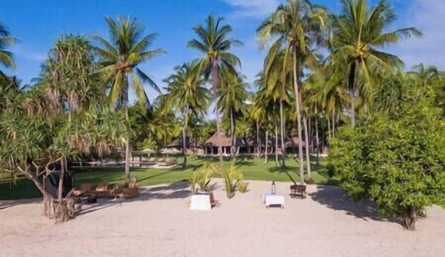 Sira Beach House by Elite Havens in Lombok Utara