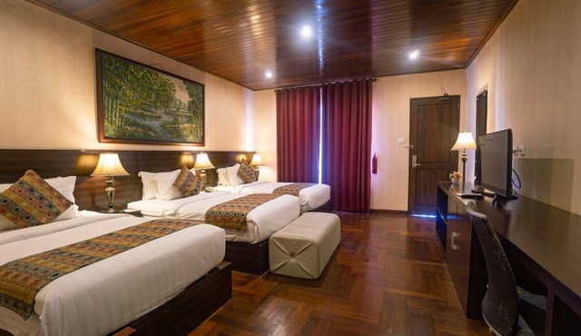 SL1004 - 1 Bedroom Family Triple Suite in Legian in Bali
