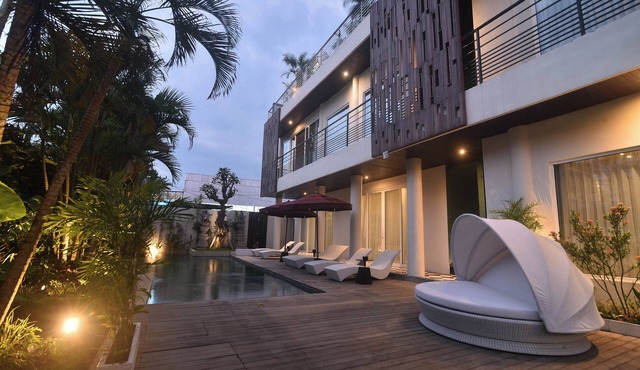 Spacious 5-bedroom villa in central Ubud, Private pool and Rooftop in Bali
