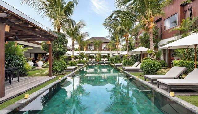 Spacious, 8 Bedroom Villa in Seminyak in Badung