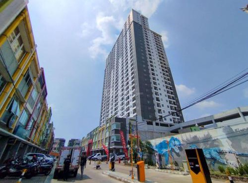 Spacious and Cozy 2BR Apartment Mekarwangi Square Cibaduyut By Travelio in Bandung