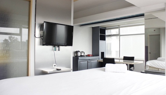 Spacious & Trendy Studio at Jarrdin Cihampelas Apartment in Bandung
