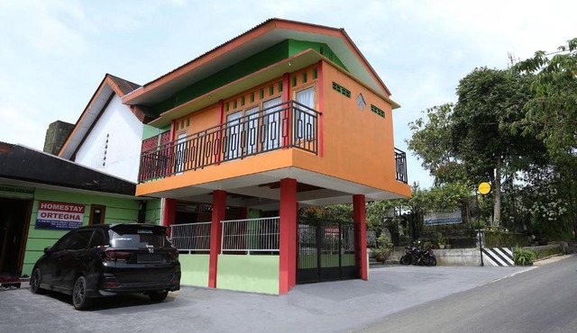 SPOT ON 2514 Homestay Ortegha in Wonosobo
