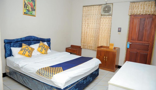 SPOT ON 2559 Hotel Handayani Syariah in Sumedang