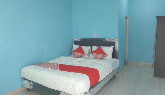 SPOT ON 92645 Nita Residence Syariah in Depok