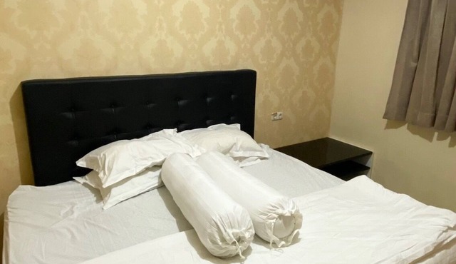 Strategic Apartment in the heart of city - 5 mins from Biggest Mall of Surabaya in Jawa Timur