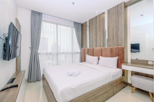 Stunning and Cozy 1BR Apartment at Ciputra World 2 By Travelio in Jakarta