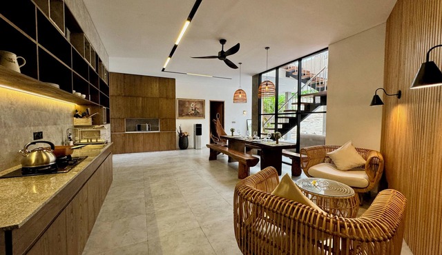 Sukawati Beachside 2 Bedroom Villa Alice Private Pool Jacuzzi Ocean View in Bali