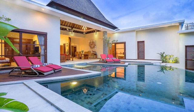 Sumptuous 3 bedroom private luxury villa in heart of Seminyak in kuta