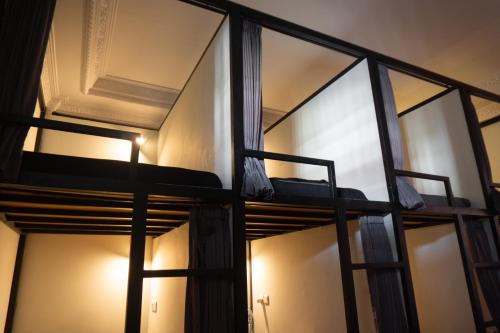 Sunshot Hostel in Legian