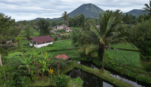 Talaga Tomohon Home Stay and Fishing Pond in Tomohon