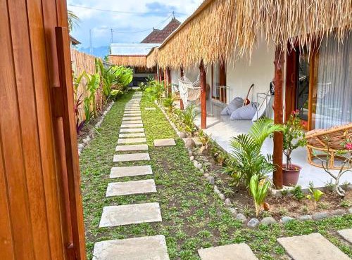 The middle Surf house in Airsatang