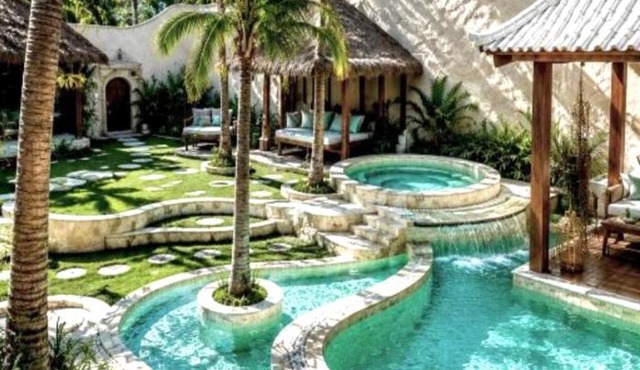 The White Key Luxury Villas in Gili Trawangan