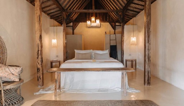 The Yellow Door Spa & Retreat Houses in Penida Island