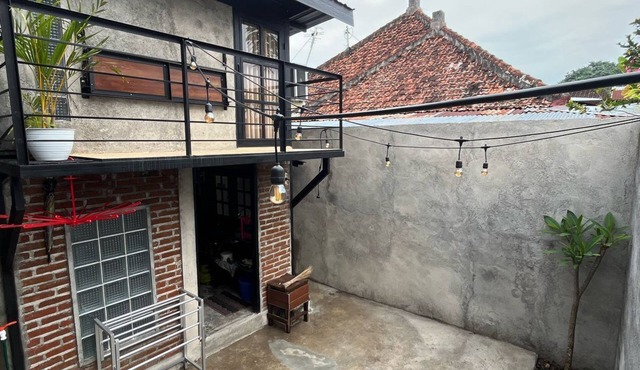 Tiny house at lombok mataram Comfort, clean, full facilities in Nusa Tenggara Bar.