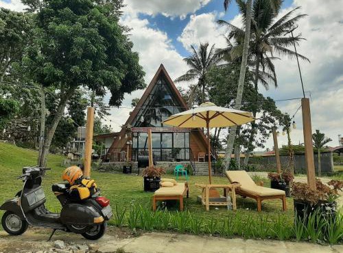 Toba-A-Scape in Ambarita