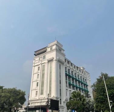 Toeti Roosseno Plaza in Jakarta