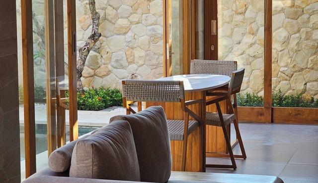 Top Luxury Pool Villa Nusa Dua, Bali in Nusa Dua