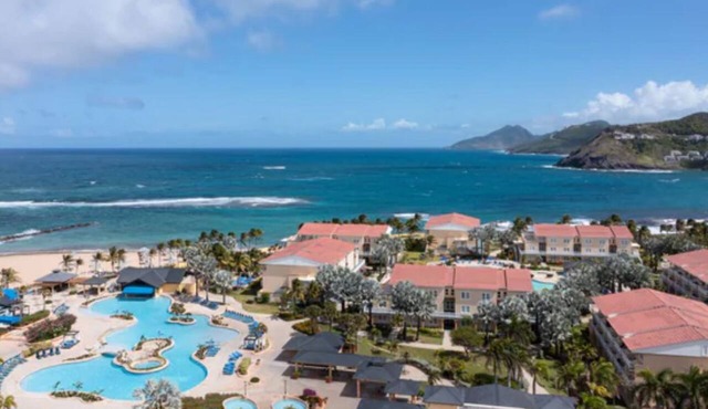 Top-View Oceanside 2BR Villa, Beachfront Marriott St. Kitts – Dec 8–15, Sleeps 8 in Frigate Bay