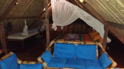 Topi inn in Padangbai