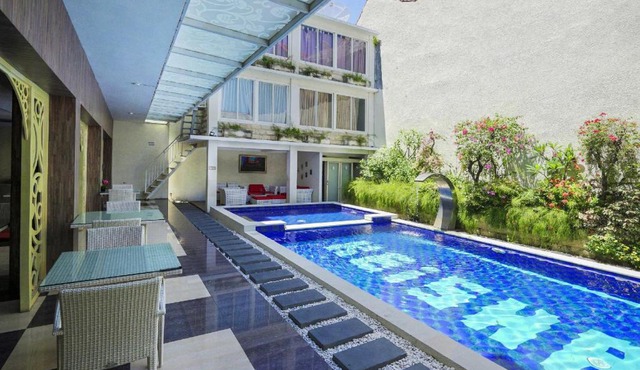 Townhouse Oak Princess Keisha in Denpasar